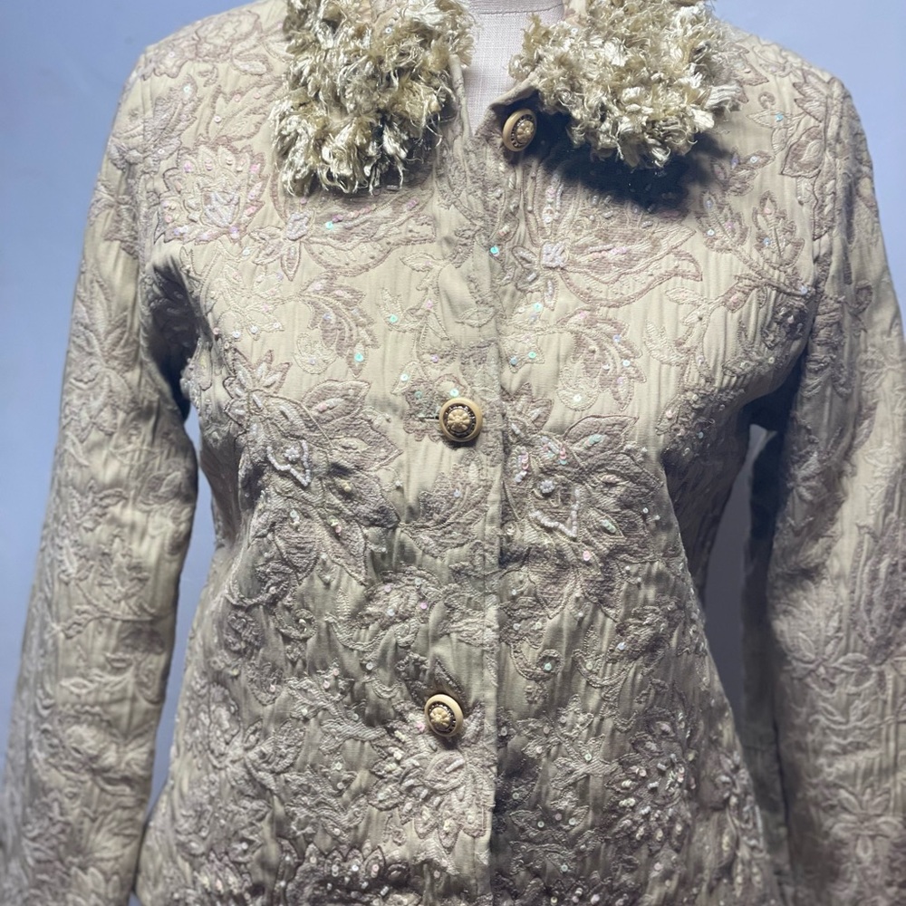 Tan Floral Lace Blazer with Stand-Up Collar - Yak Magik